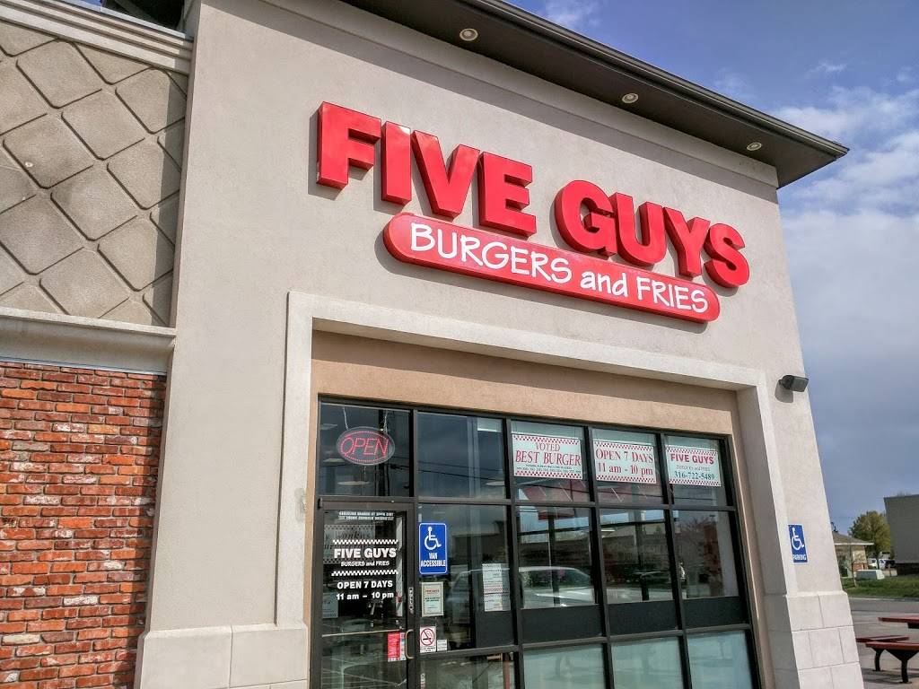 Five Guys | meal takeaway | 2616 N Maize Rd Unit 100, Wichita, KS 67205, USA | 3167225489 OR +1 316-722-5489