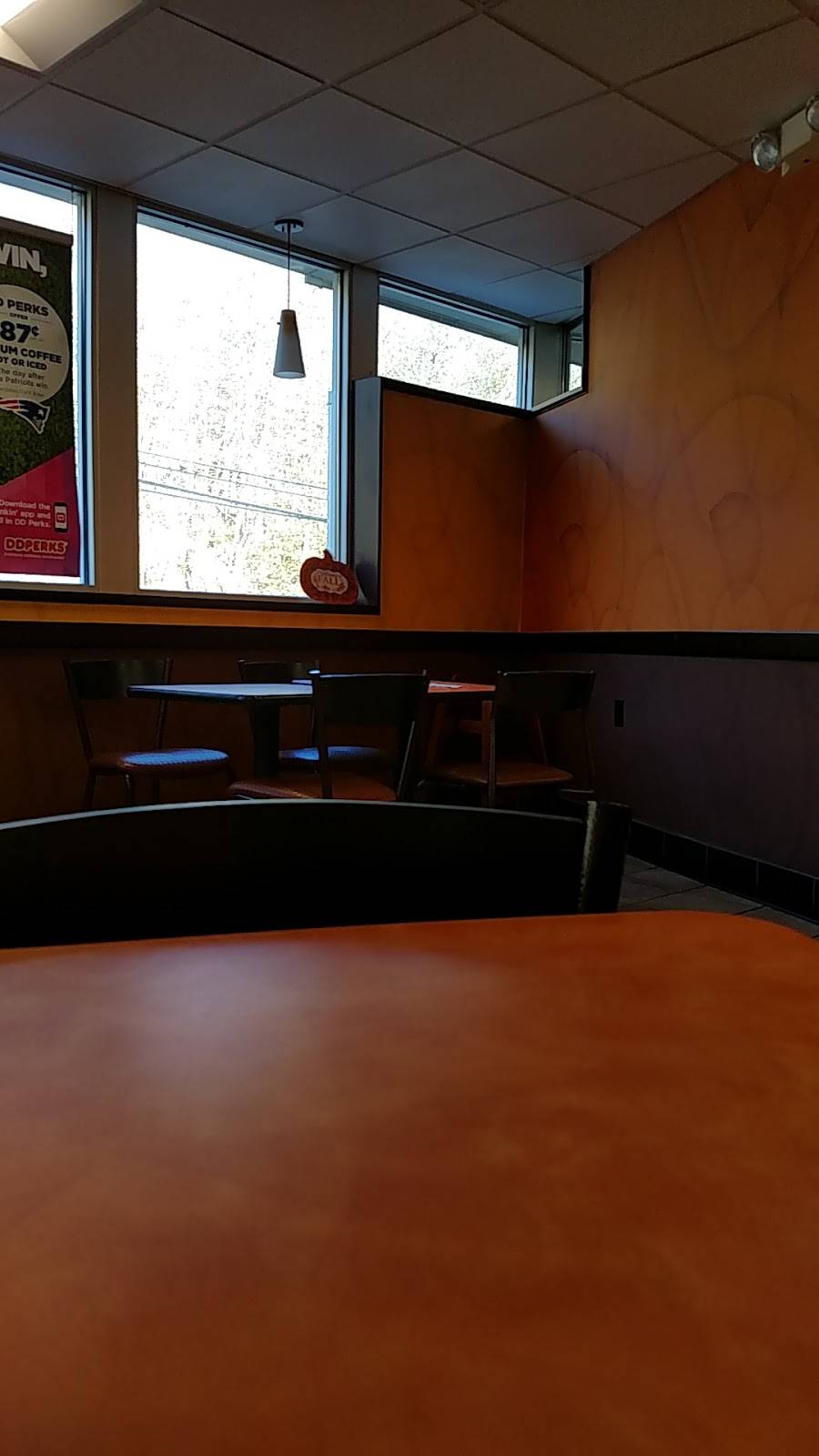 Dunkin | bakery | 316 Boston Post Rd, Waterford, CT 06385, USA | 8604473360 OR +1 860-447-3360