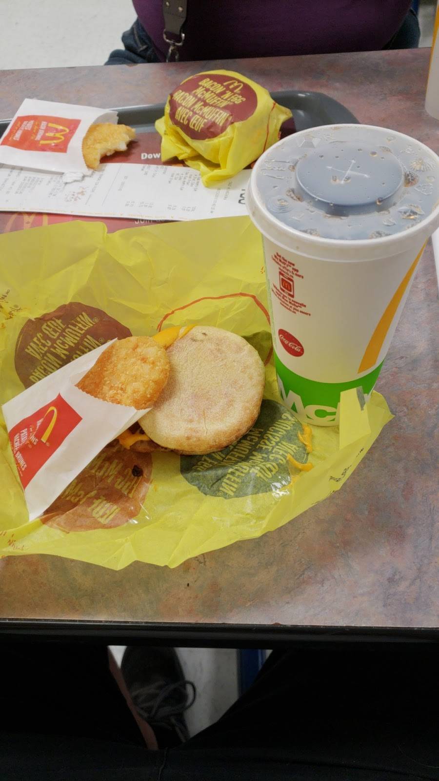 McDonalds | cafe | 7100 Tecumseh Rd E, Windsor, ON N8T 1E6, Canada | 5199742587 OR +1 519-974-2587