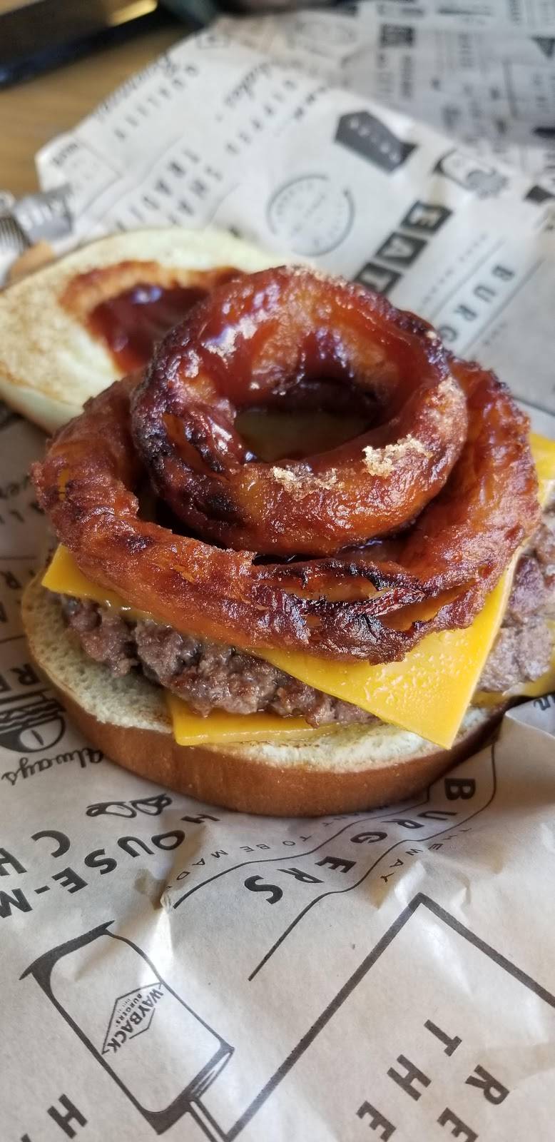 Wayback Burgers | restaurant | 893 E Main St, Meriden, CT 06450, USA | 2034402445 OR +1 203-440-2445