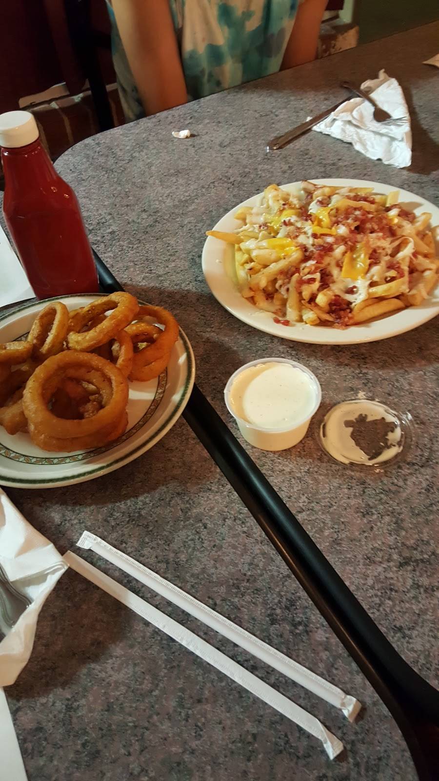 Mimmos Italian Restaurant & Grill | restaurant | 519 2nd St, Burkeville, VA 23922, USA | 4347672750 OR +1 434-767-2750