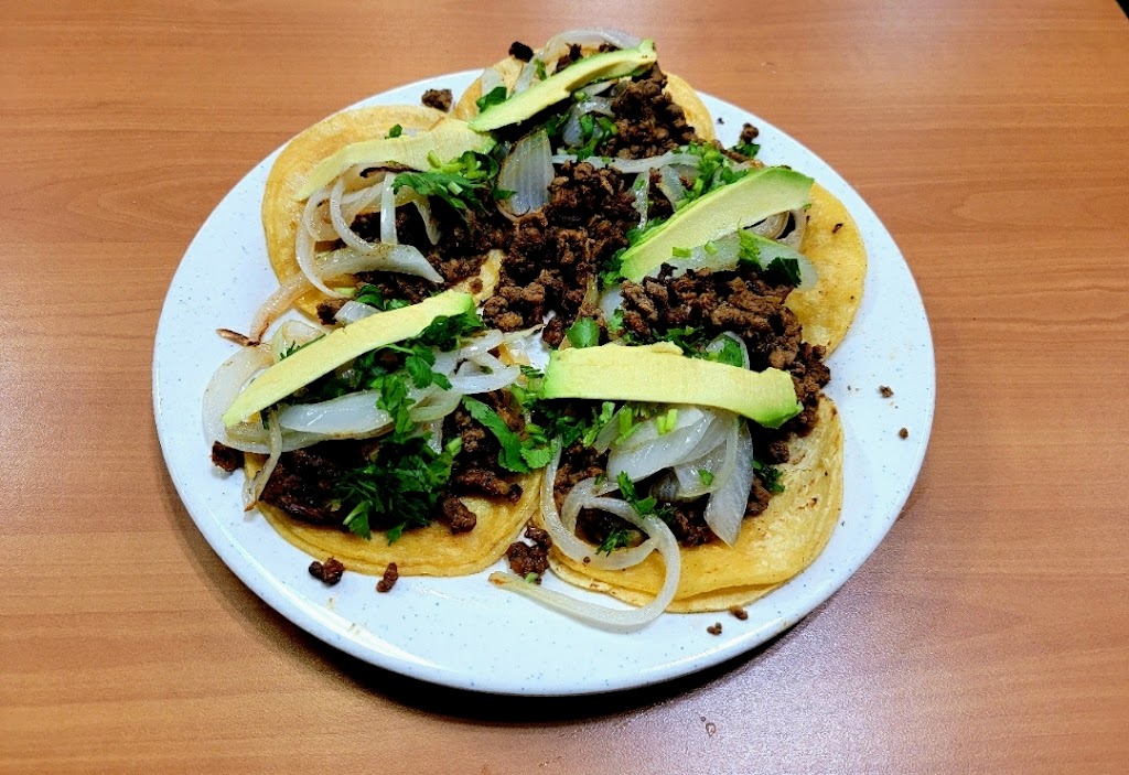 El Rinconcito Catracho | restaurant | 5701 E Mt Houston Rd, Houston, TX 77093, USA | 8325121836 OR +1 832-512-1836