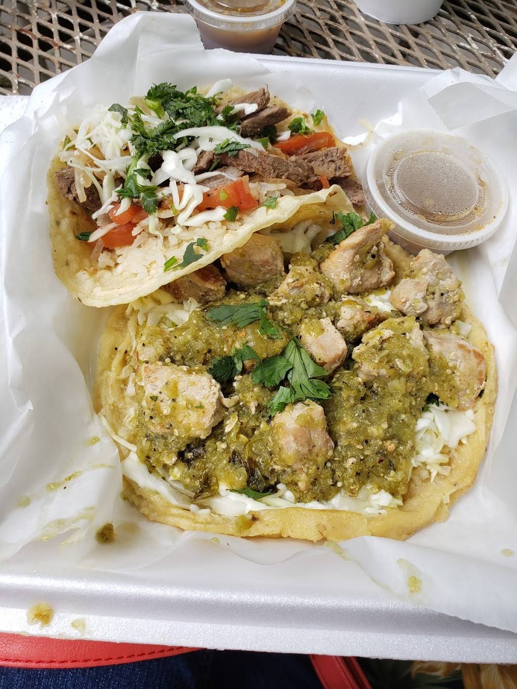 Elenas | restaurant | 6203 Main St, Grandview, MO 64030, USA | 8166051009 OR +1 816-605-1009