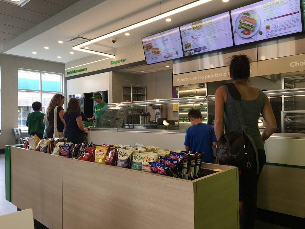 Subway | restaurant | 198 Rue Principale, Granby, QC J2G 2V6, Canada | 4503720347 OR +1 450-372-0347