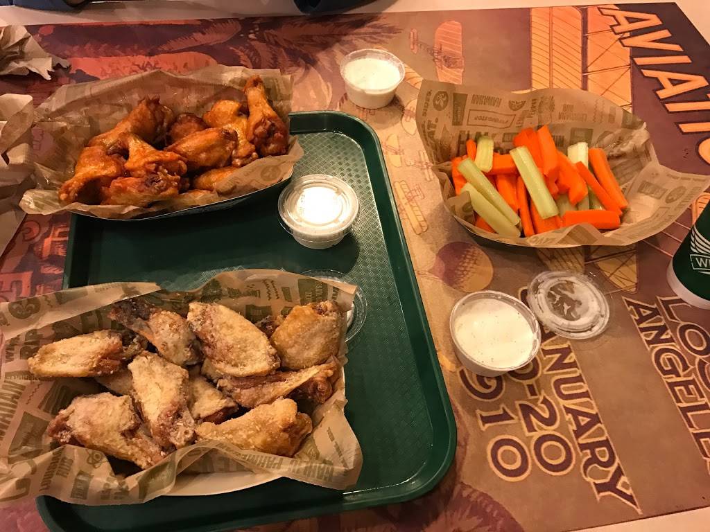 Wingstop | restaurant | 510 Sawdust Rd Ste 201, The Woodlands, TX 77380, USA | 2813639464 OR +1 281-363-9464
