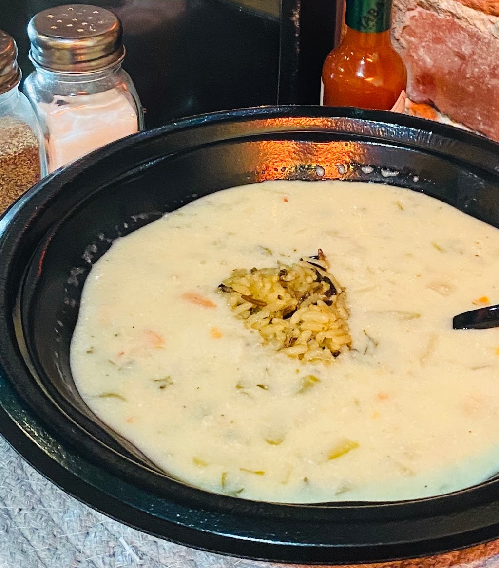 Toms Hot Dogs | restaurant | 416 Harrison Ave, Panama City, FL 32401, USA | 8507698890 OR +1 850-769-8890