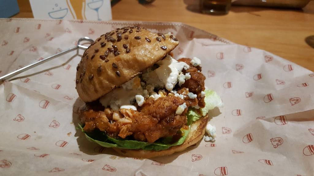 Bareburger | restaurant | 32 Middle Neck Rd, Great Neck, NY 11021, USA | 5164415711 OR +1 516-441-5711