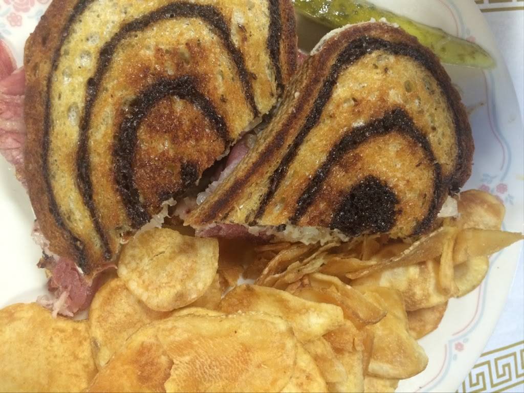 Anitas Kitchen | restaurant | 777 E Water St, Pendleton, IN 46064, USA | 7657780001 OR +1 765-778-0001