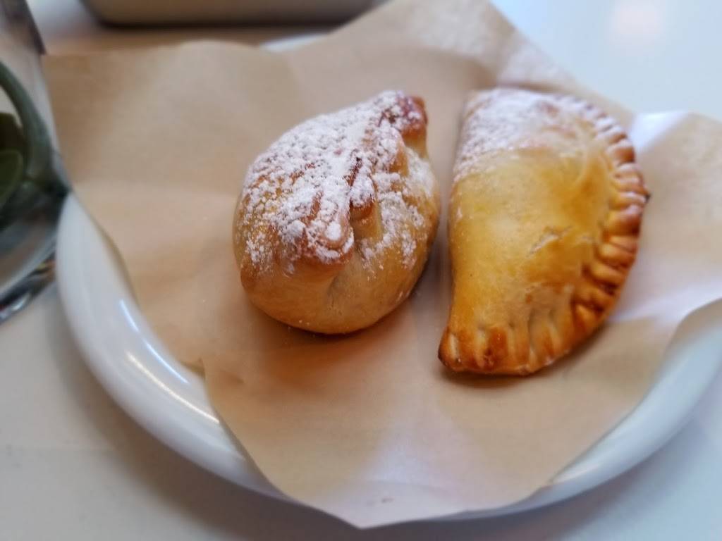 Maria Empanada | cafe | 8000 E Belleview Ave #30, Greenwood Village, CO 80111, USA | 3032219013 OR +1 303-221-9013