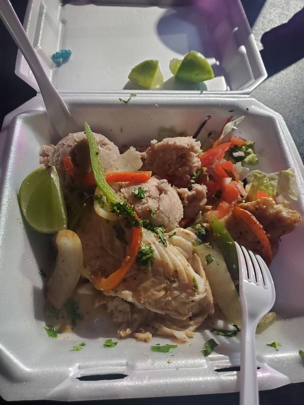 Boricua Seafood y Algo Mas | restaurant | 7330 Narcoossee Rd, Orlando, FL 32822, USA | 4072234647 OR +1 407-223-4647