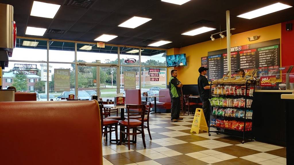 Lennys Grill & Subs | meal takeaway | 409 Cox Creek Pkwy, Florence, AL 35630, USA | 2567606267 OR +1 256-760-6267