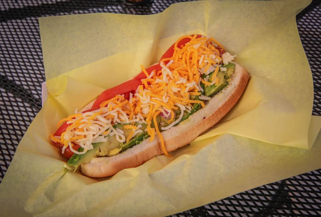 Main Street Footers | restaurant | 425 E Main St, Turlock, CA 95380, USA | 2096678383 OR +1 209-667-8383