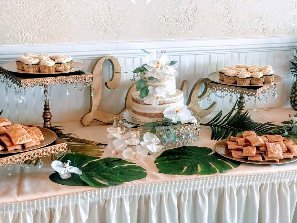 Out of the Blue Celebrations | restaurant | 3238 Casseekey Island Rd, Jupiter, FL 33477, USA | 5617412882 OR +1 561-741-2882