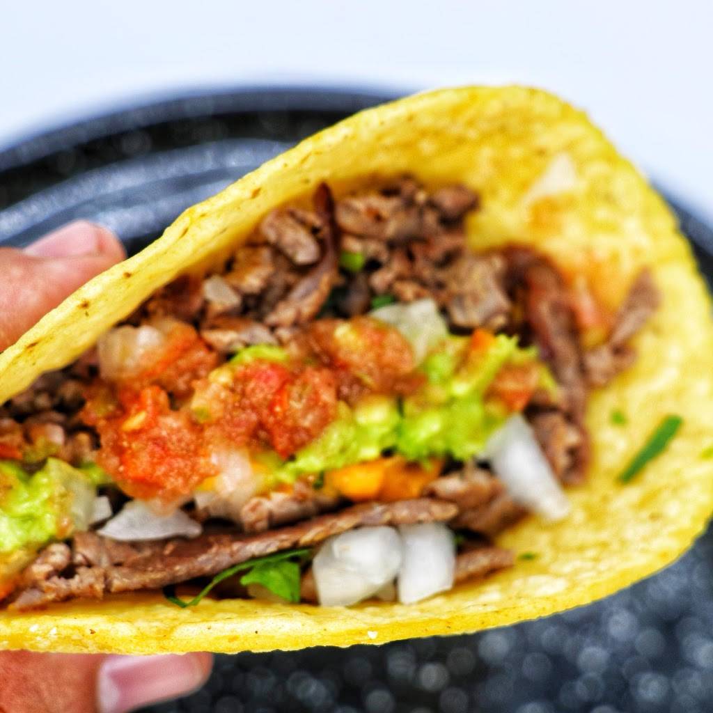 Tacos La Chapu | restaurant | Blvd. Agua Caliente 10387, Neidhart, 22020 Tijuana, B.C., Mexico | 016642075888 OR +52 664 207 5888