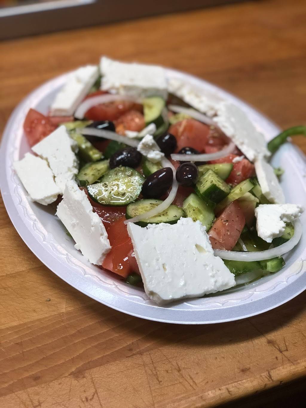 Bellepros | restaurant | 7737 Rue Hochelaga, Montréal, QC H1L 2K6, Canada | 5143517335 OR +1 514-351-7335