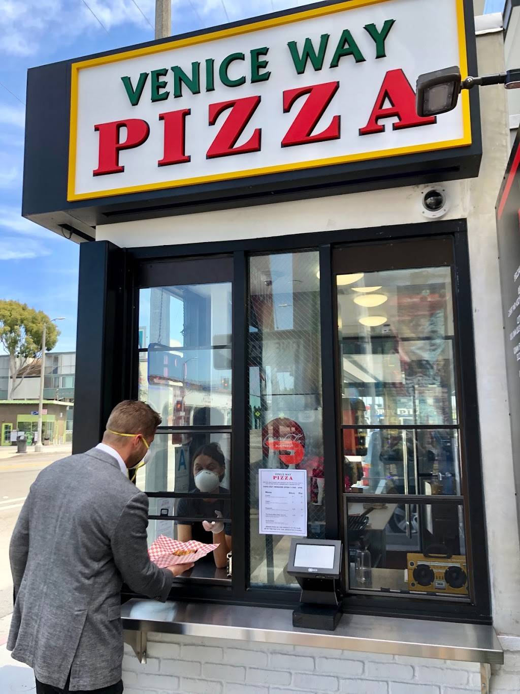 Venice Way Pizza | restaurant | 1697 Pacific Ave, Venice, CA 90291, USA | 4242141024 OR +1 424-214-1024