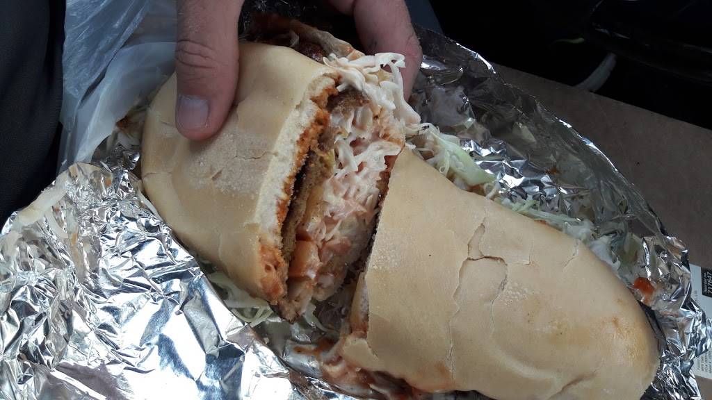 El arco Iris | restaurant | 3900 Palm Beach Blvd, Fort Myers, FL 33916, United States | 2396935005 OR +1 239-693-5005