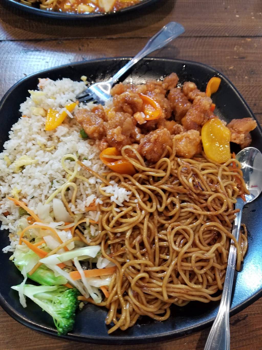 Jins Kitchen | restaurant | 31333 Temecula Pkwy #120, Temecula, CA 92592, USA | 9514043079 OR +1 951-404-3079