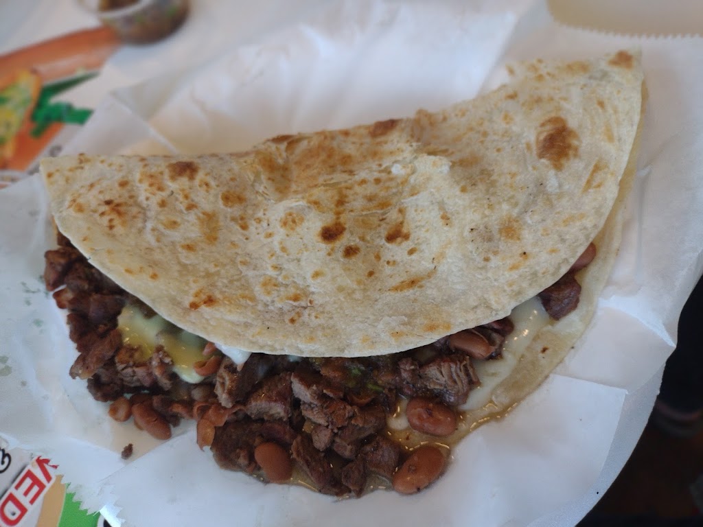 El Güero Canelo Restaurant | restaurant | 2480 N Oracle Rd, Tucson, AZ 85705, USA | 5208828977 OR +1 520-882-8977