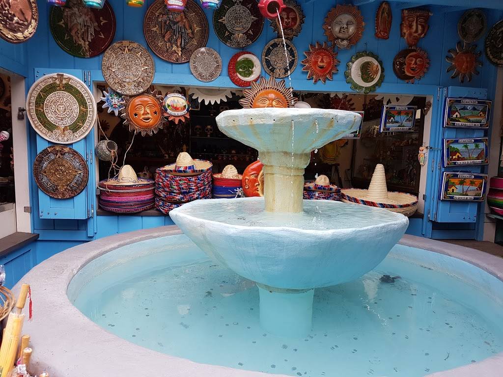 La Fuente | restaurant | 15 Olvera St, Los Angeles, CA 90012, USA | 2136809347 OR +1 213-680-9347