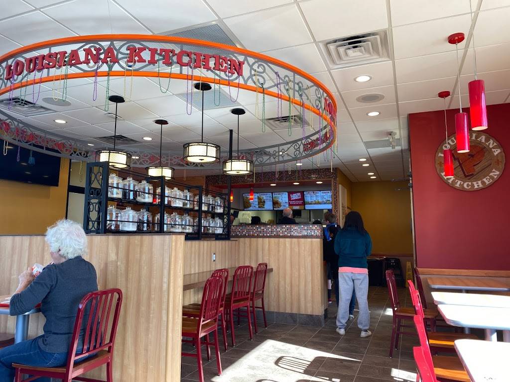 Popeyes Louisiana Kitchen | restaurant | 302 N Main St, Cedartown, GA 30125, USA | 6789010701 OR +1 678-901-0701