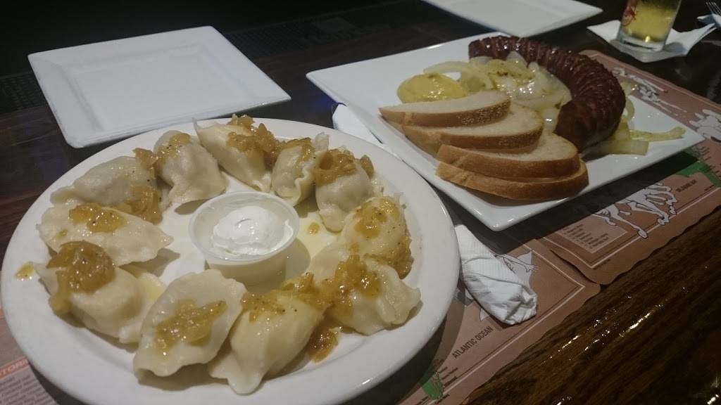 Amsterdam Alley Bar & Lounge | restaurant | 9 W Price St, Linden, NJ 07036, USA | 9089254166 OR +1 908-925-4166