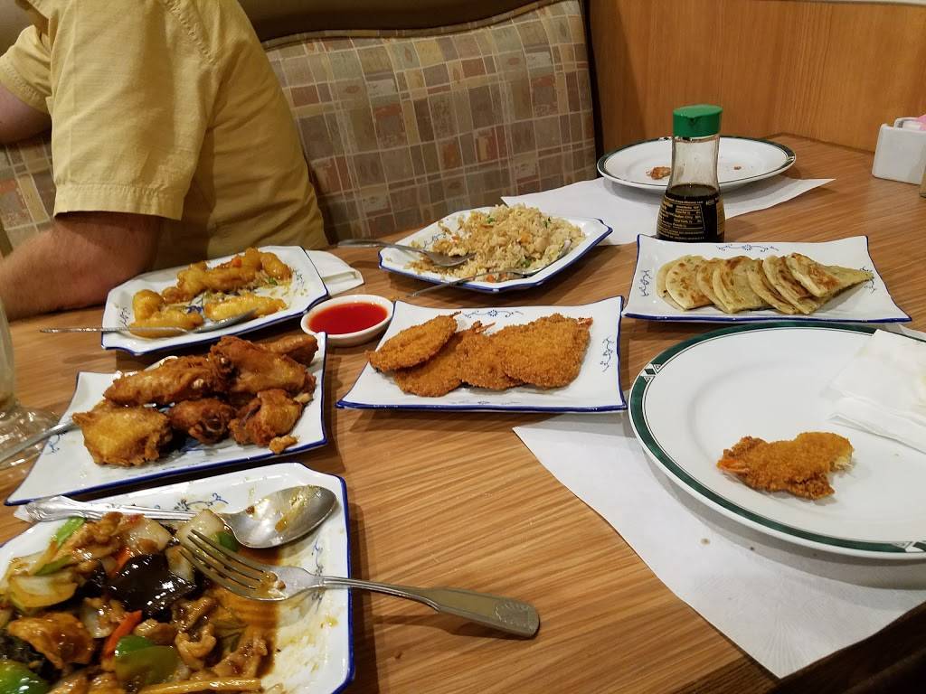 Golden Dragon Restaurant | restaurant | 411 Huntington Dr #122, Arcadia, CA 91006, USA | 6265745606 OR +1 626-574-5606