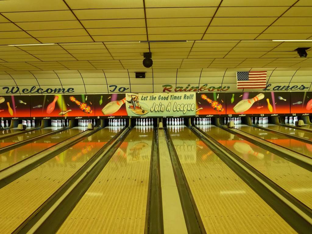 Rainbow Lanes Inc | meal takeaway | 38656 W Red Arrow Hwy, Paw Paw, MI 49079, USA | 2696574870 OR +1 269-657-4870