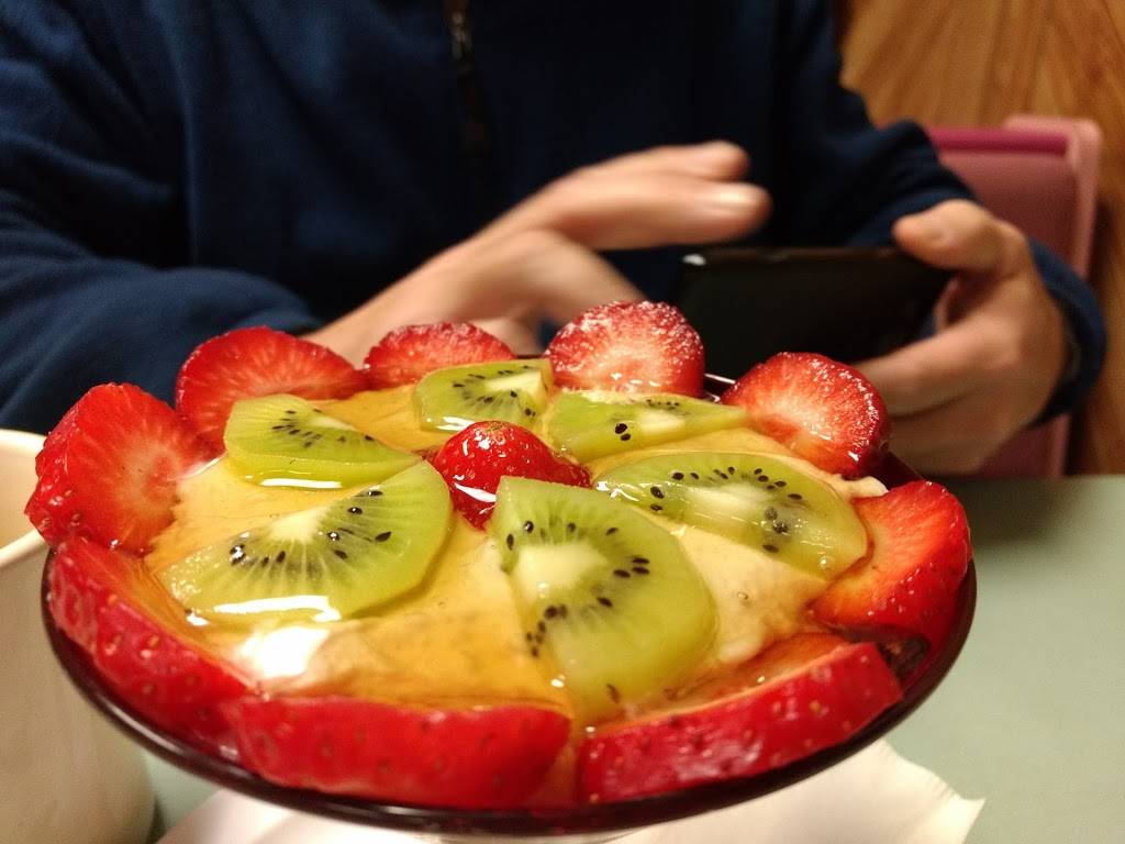 Mayflower Lunch | restaurant | 622 W Broad St, Bethlehem, PA 18018, USA | 6106918111 OR +1 610-691-8111