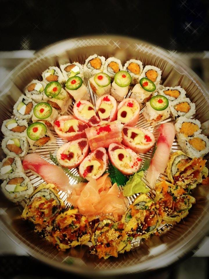 Sakura Sushi | restaurant | 1960 Grand Ave #11, West Des Moines, IA 50265, USA | 5152259999 OR +1 515-225-9999