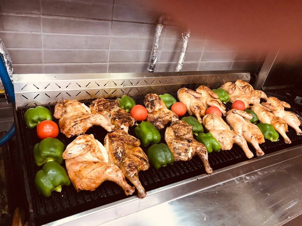 Union des Grillades | restaurant | 998 Rue de lUnion, Sainte-Catherine, QC J5C 1B3, Canada | 4508451855 OR +1 450-845-1855