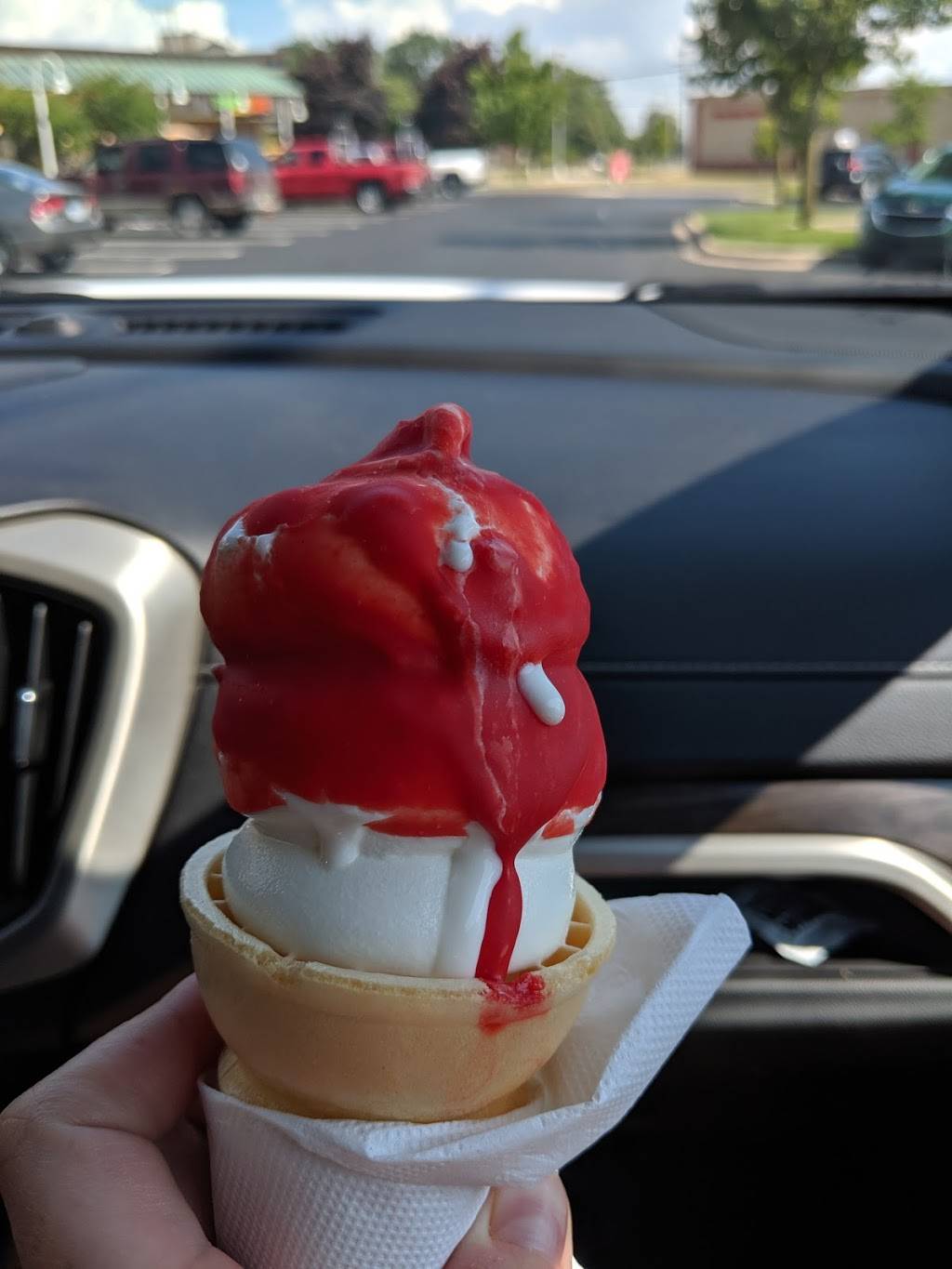 Dairy Queen Grill & Chill | restaurant | 917 S Saginaw Rd, Midland, MI 48640, USA | 9894863663 OR +1 989-486-3663