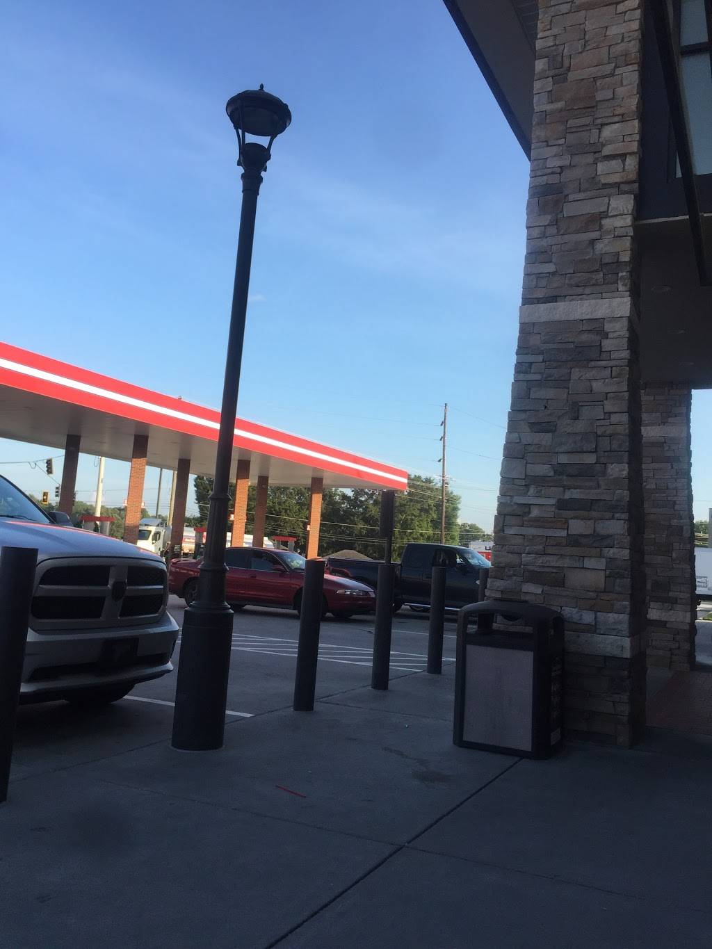 RaceTrac | bakery | 624 Buford Dr, Lawrenceville, GA 30046, USA | 6784426610 OR +1 678-442-6610