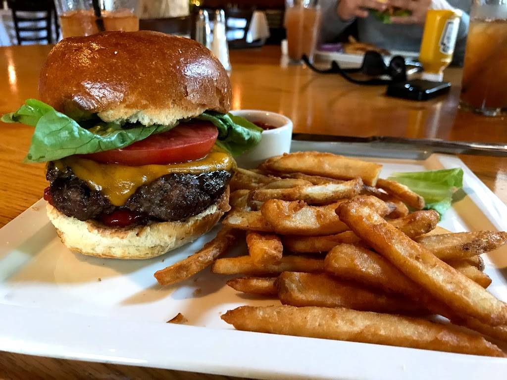 Cascade Bar & Grille | restaurant | Rossi Rd, Pescadero, CA 94060, USA | 6508791100 OR +1 650-879-1100