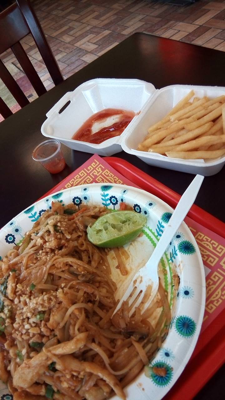 China Wok | restaurant | 4060 Brownsville Rd, Pittsburgh, PA 15227, USA | 4128811388 OR +1 412-881-1388