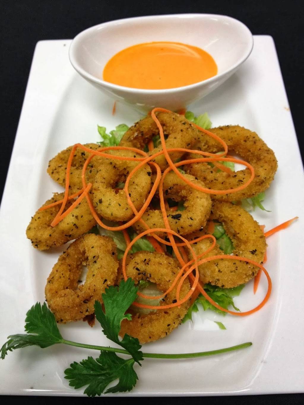Mali Thai Cuisine | restaurant | 4955 S Ulster St, Denver, CO 80237, USA | 3037736254 OR +1 303-773-6254