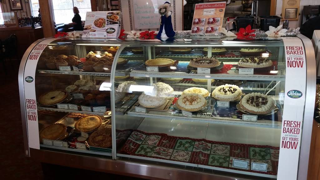 Perkins Restaurant & Bakery | restaurant | 8841 Park Blvd N, Seminole, FL 33777, USA | 7273933339 OR +1 727-393-3339