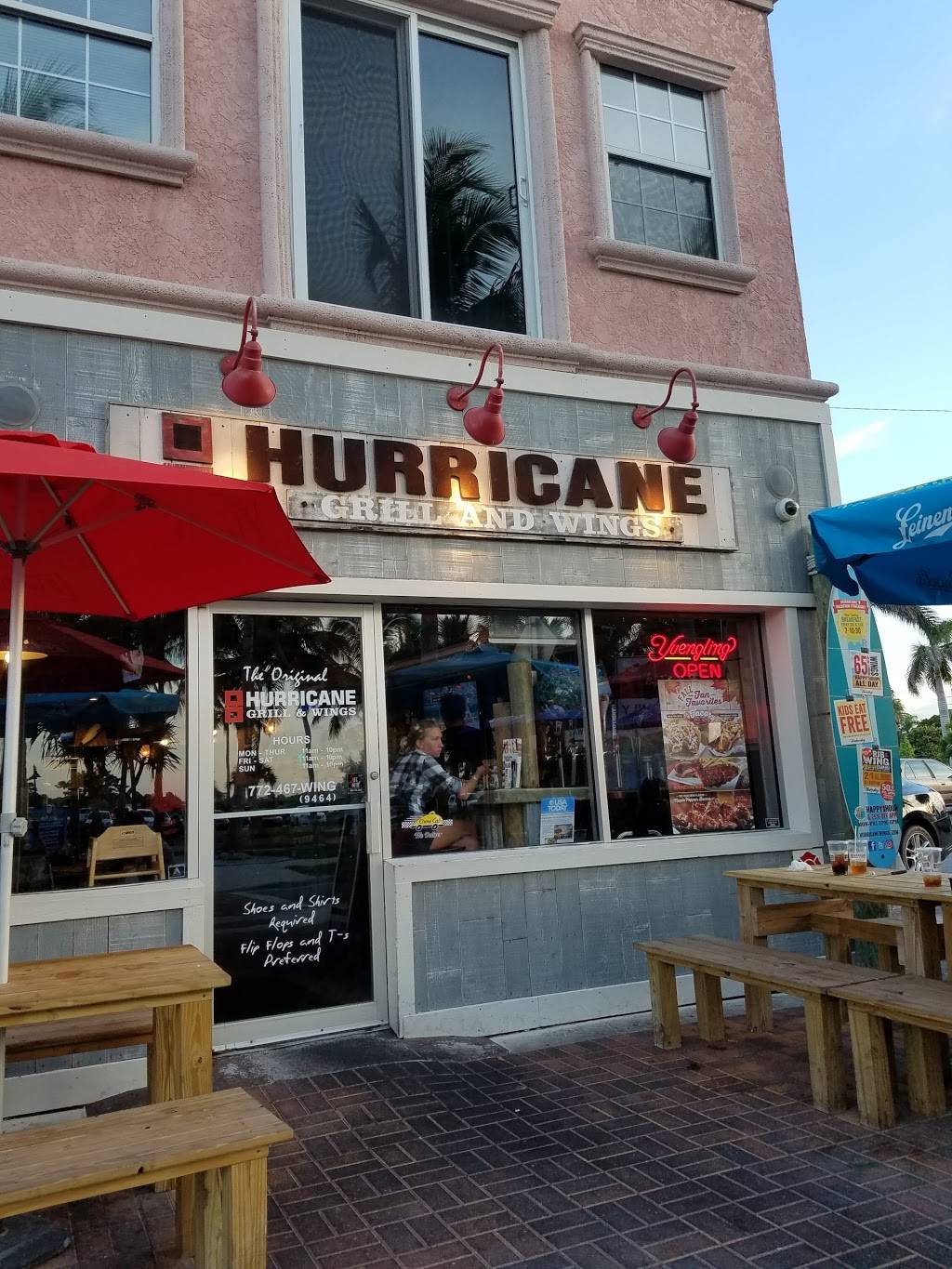 Hurricane Grill & Wings | meal takeaway | 2017 Seaway Dr, Fort Pierce, FL 34949, USA | 7724679464 OR +1 772-467-9464