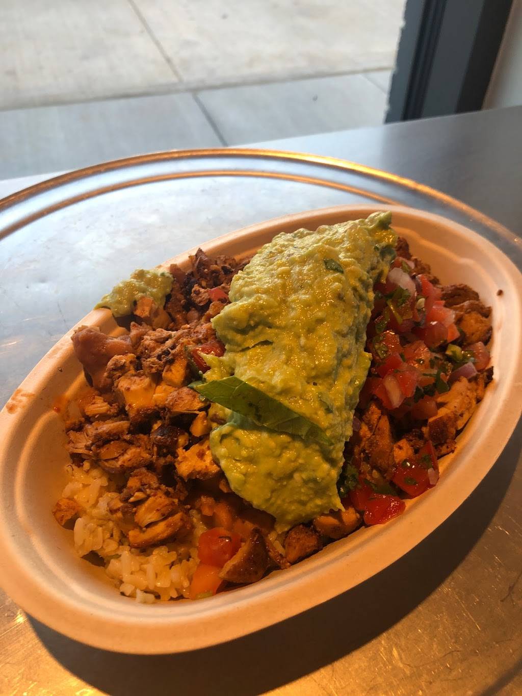 Chipotle Mexican Grill | restaurant | 8201, I-35E, Hickory Creek, TX 75065, USA | 9404970377 OR +1 940-497-0377