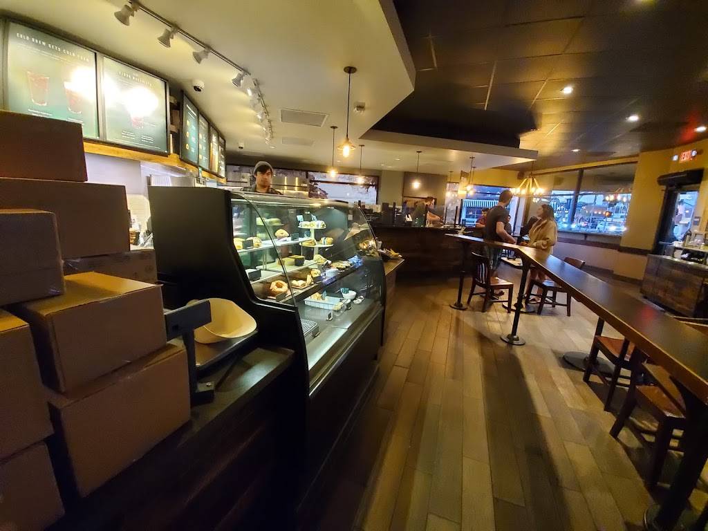 Starbucks | cafe | 2801 East Coast Hwy, Corona Del Mar, CA 92625, USA | 9496754416 OR +1 949-675-4416