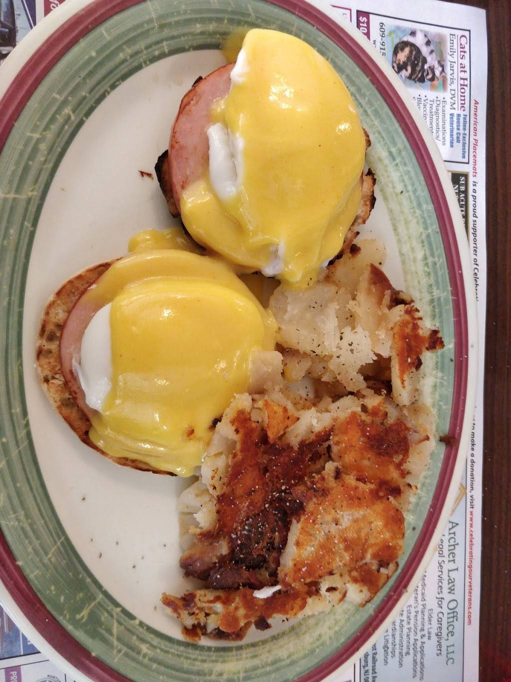 Teddys Luncheonette | restaurant | 49 N Main St, Cranbury, NJ 08512, USA | 6096553120 OR +1 609-655-3120