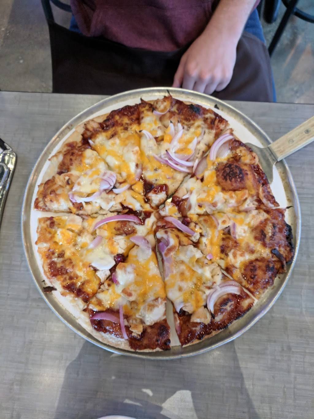 Station 34 | restaurant | 34 S Main St, Mt Prospect, IL 60056, USA | 8478731230 OR +1 847-873-1230