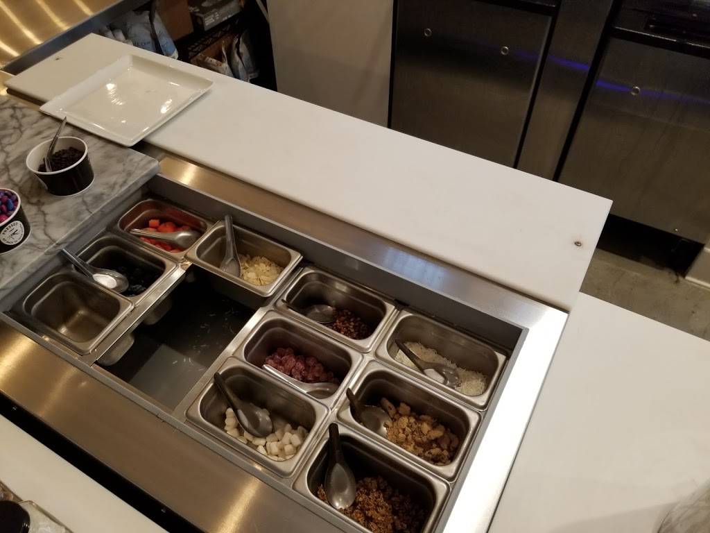 Pressed Juicery | restaurant | 10625 Scripps Poway Pkwy Suite A, San Diego, CA 92131, USA | 8585787661 OR +1 858-578-7661