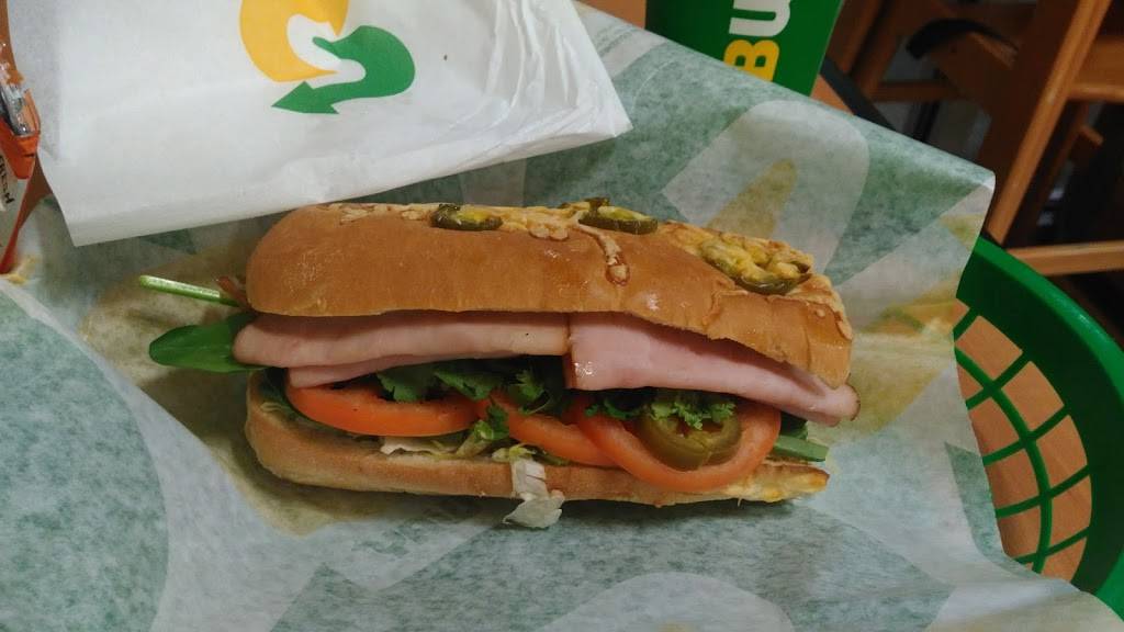 Subway | restaurant | Plaza Vallarta, 38050 47th St E Suite 1-A, Palmdale, CA 93552, USA | 6612852315 OR +1 661-285-2315