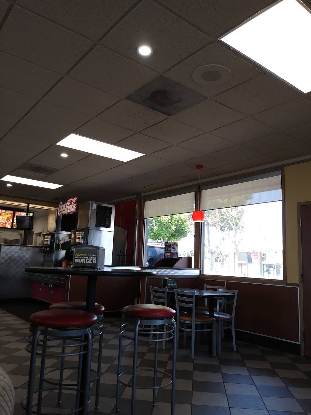 Carls Jr. | restaurant | 13011 Harbor Blvd, Garden Grove, CA 92843, USA | 7145378455 OR +1 714-537-8455
