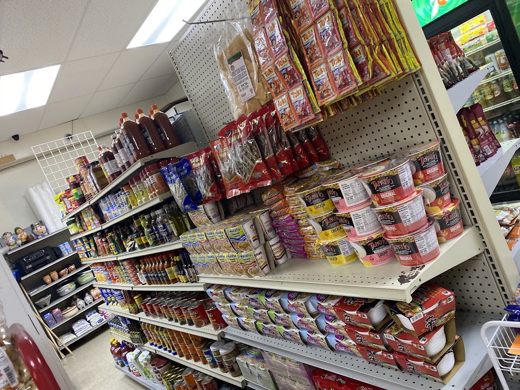 Arias Supermarket | restaurant | 188 Wealthy St SW Sw, Grand Rapids, MI 49503, USA | 6164585750 OR +1 616-458-5750