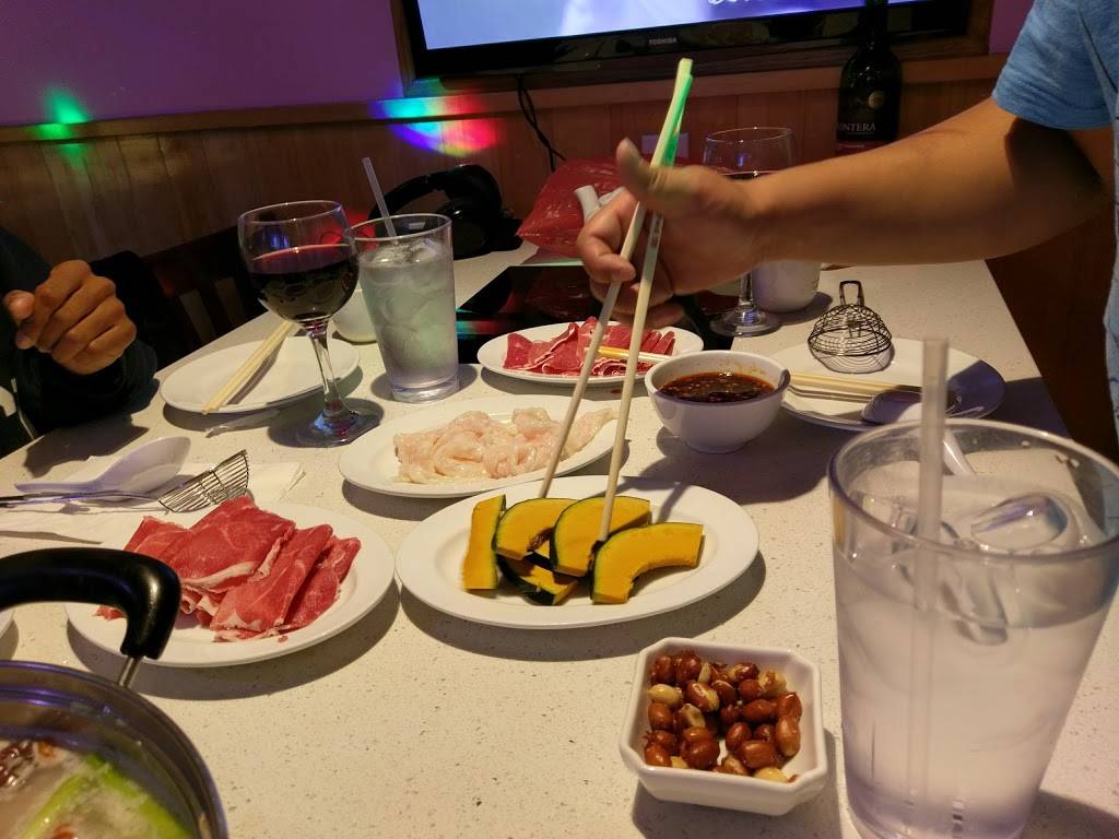Hot Pot House | restaurant | 136-21 41st Ave, Flushing, NY 11355, USA | 7189618877 OR +1 718-961-8877