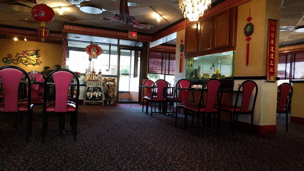 New China King | restaurant | 1104 E Grand River Ave, Howell, MI 48843, USA | 5175520063 OR +1 517-552-0063
