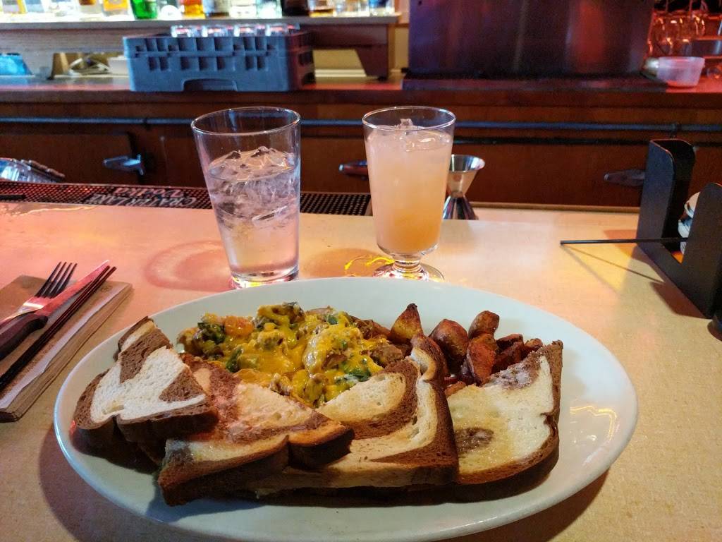 Mock Crest Tavern | restaurant | 3435 N Lombard St, Portland, OR 97217, USA | 5032835014 OR +1 503-283-5014