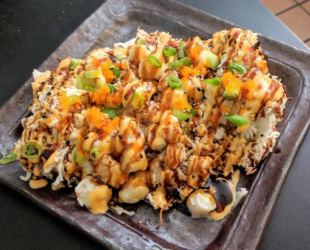 Sushi Plus | restaurant | 27170 Lakeview Dr, Helendale, CA 92342, USA | 7602455511 OR +1 760-245-5511